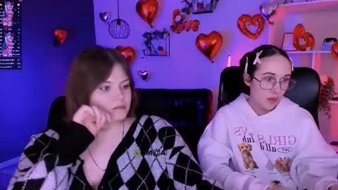 Snapshot of mona_cloud chatting on March 8, 2:04 am Mona online show from March 8, 2:04 am