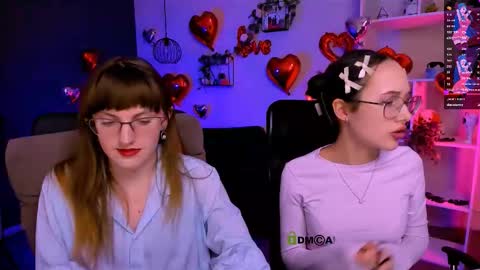 Snapshot of mona_cloud chatting on March 10, 8:03 pm Mona online show from March 10, 8:03 pm