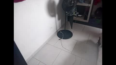 monaa_paloma online show from May 19, 4:02 pm