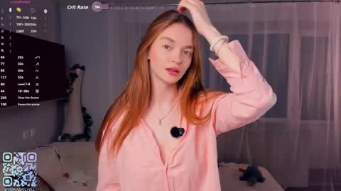 Snapshot of monabrickell chatting on October 21, 7:47 pm Mona online show from October 21, 7:47 pm