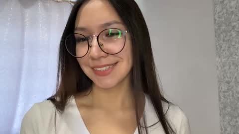 Mona online show from October 12, 8:24 am