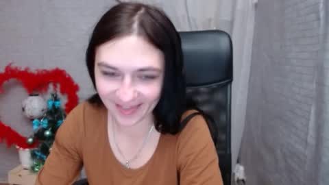 monakali online show from December 17, 7:29 am