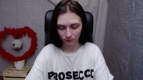 monakali online show from March 6, 8:08 am