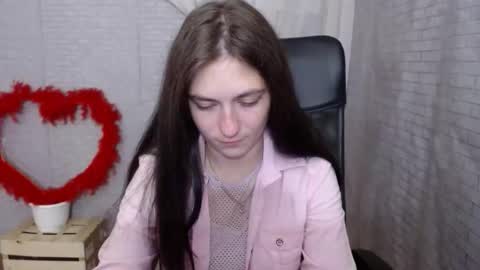 monakali online show from September 24, 7:12 am