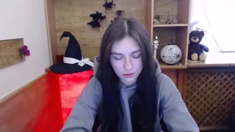 monakali online show from November 12, 10:26 am