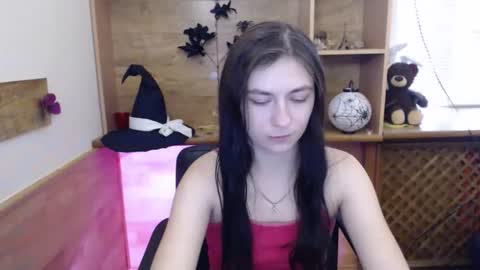 monakali online show from November 13, 7:18 am