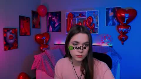 Mona online show from February 11, 1:05 pm