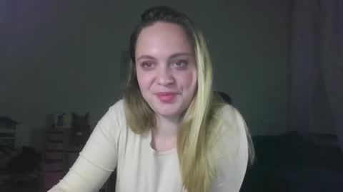 monarise online show from March 23, 9:52 pm