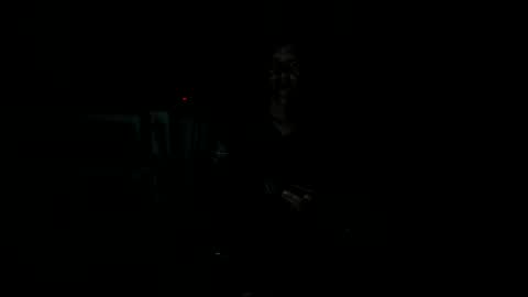 Snapshot of monarquia_ chatting on March 23, 10:47 pm nicolas online show from March 23, 10:47 pm