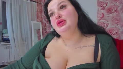 Monica online show from December 10, 7:16 am