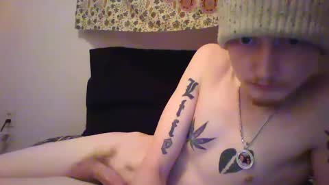 Steven Rhyne online show from December 18, 8:57 pm