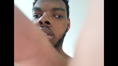 moneyboysaveg548 online show from March 9, 3:05 pm