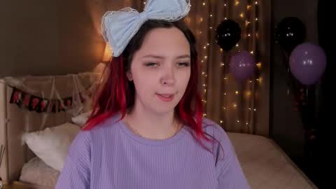 Snapshot of monica__queen chatting on November 1, 5:31 am Monica online show from November 1, 5:31 am