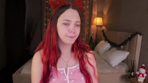 Snapshot of monica__queen chatting on November 28, 5:32 am Monica online show from November 28, 5:32 am