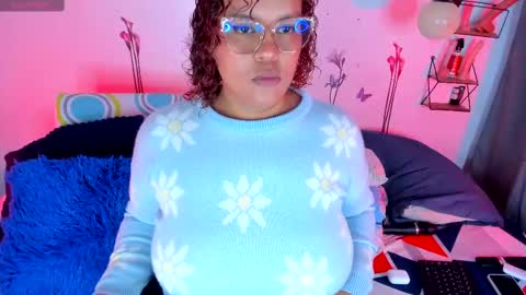 aleja      independent model       online show from September 23, 12:46 am