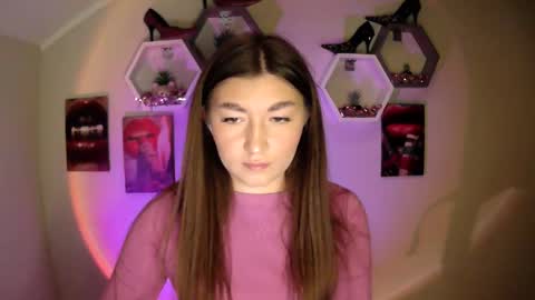 sweet girl and shine body online show from September 11, 7:08 am