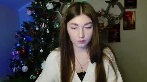 sweet girl and shine body online show from November 14, 7:18 am