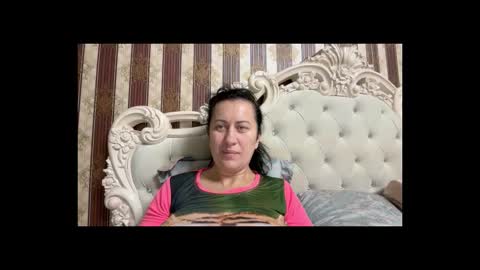 Monica online show from December 20, 9:38 am