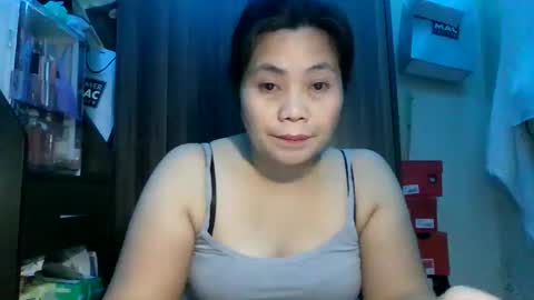 Snapshot of monicabrave79 chatting on January 12, 2:56 am monicabrave79 online show from January 12, 2:56 am