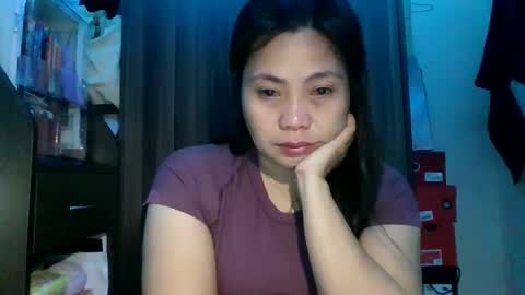 Snapshot of monicabrave79 chatting on January 28, 2:11 am monicabrave79 online show from January 28, 2:11 am