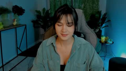 monica online show from November 19, 5:35 pm