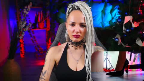 Monika online show from January 9, 6:26 pm