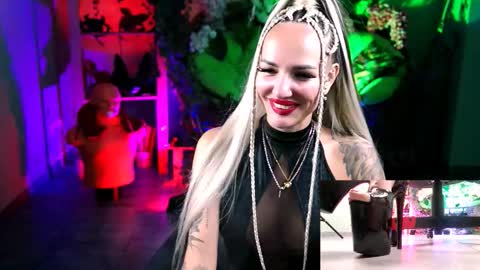 Monika online show from October 18, 11:00 am