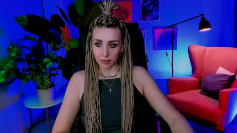 monicariley online show from April 30, 3:29 pm