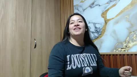 monickhotpri online show from May 3, 5:57 am