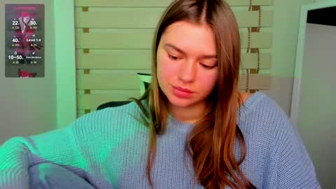Monika online show from December 4, 8:07 pm