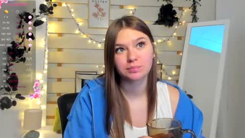 Snapshot of monika_youu chatting on March 11, 1:39 pm Monika online show from March 11, 1:39 pm
