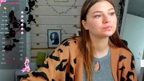 Snapshot of monika_youu chatting on March 28, 1:54 pm Monika online show from March 28, 1:54 pm