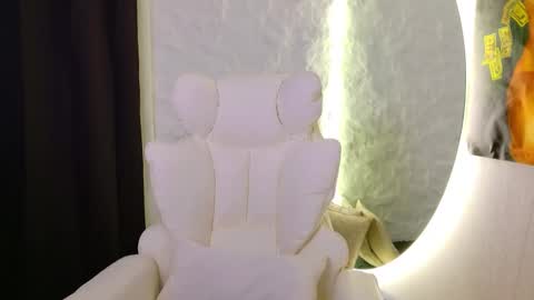 Ask me online show from November 25, 5:40 am