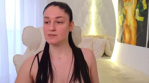 Snapshot of monique_a chatting on April 11, 2:10 pm Ask me online show from April 11, 2:10 pm