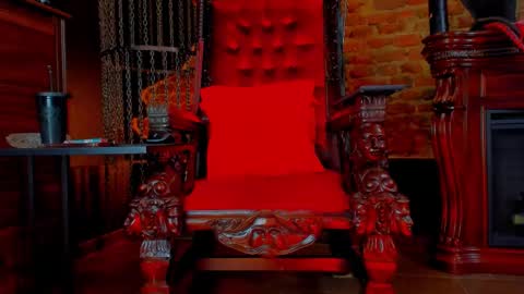 Monique C online show from October 9, 1:20 pm