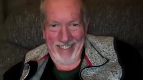 Snapshot of monkeedance chatting on December 7, 7:49 am Monkee Dance online show from December 7, 7:49 am