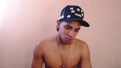 simon dice online show from October 18, 7:03 pm