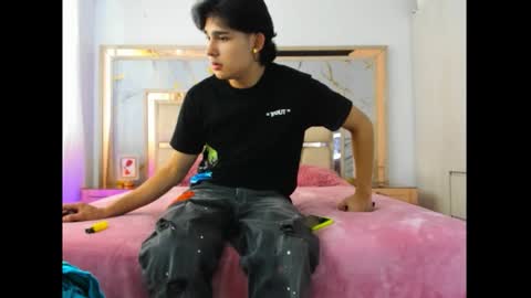 Snapshot of monky_0002 chatting on March 9, 6:12 pm monky_0002 online show from March 9, 6:12 pm