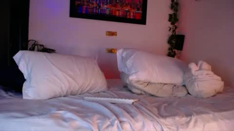 monnojones online show from February 17, 4:20 am