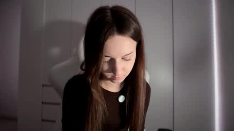 Mary online show from February 17, 10:01 am