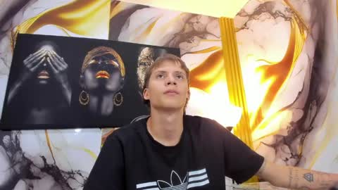 mono_blonde online show from May 30, 11:18 am