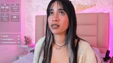 Adriana online show from September 18, 1:35 pm