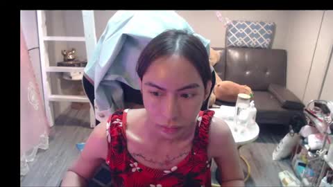ELYSE A SIMPLE GIRL online show from May 28, 9:28 am