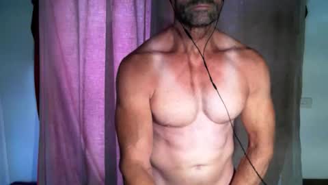 Snapshot of monsterdildos chatting on February 5, 7:13 am monsterdildos online show from February 5, 7:13 am