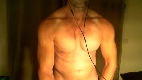 Snapshot of monsterdildos chatting on July 8, 11:48 am monsterdildos online show from July 8, 11:48 am