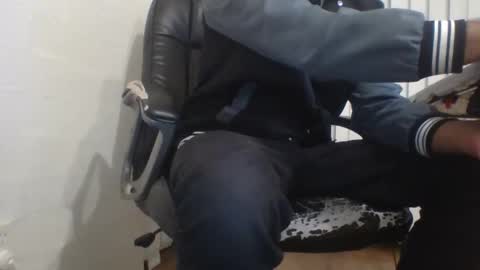 monsterr2209 online show from October 19, 11:44 am