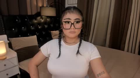 Ruthie online show from December 3, 6:37 am