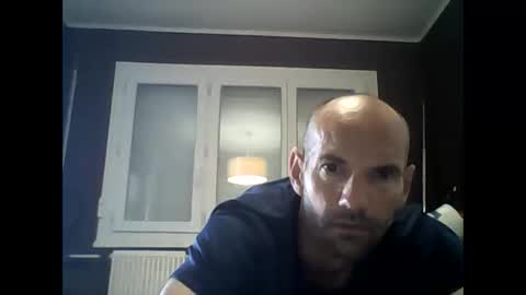 montmasse online show from April 26, 9:07 am