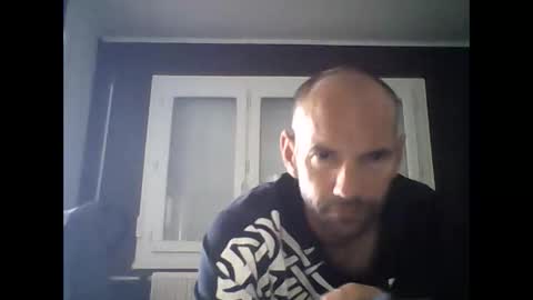montmasse online show from April 29, 9:57 am