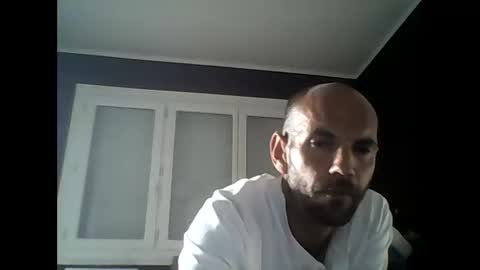 montmasse online show from May 8, 5:51 pm
